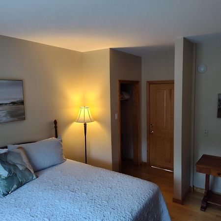 Chanterelle Inn & Cottages Baddeck Exterior photo